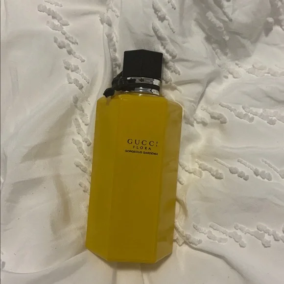 Gucci Flora - Picture 2 of 7